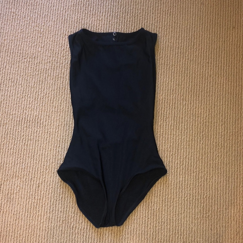 Black Yumiko
